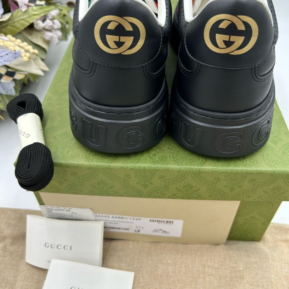 Men’s Gucci, GG embroidered sneakers size 11.5 made in Italy - Picture 6 of 10